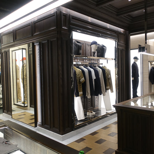 Moncler  春夏物、秋冬物、値上げです!