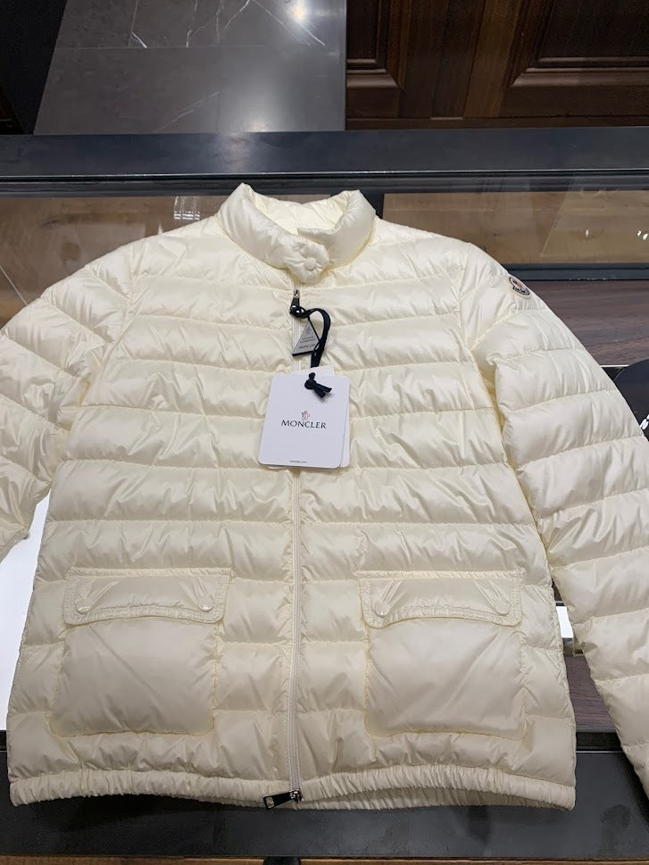 سترة قصيرة من Moncler LANS