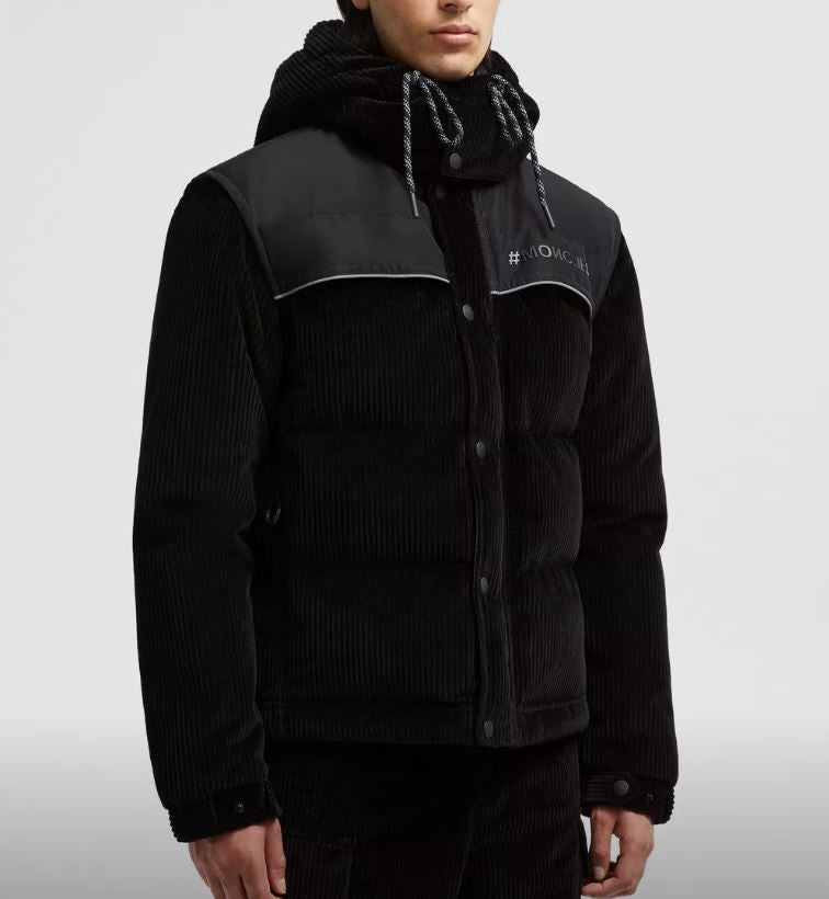 Moncler DESOT short down jacket
