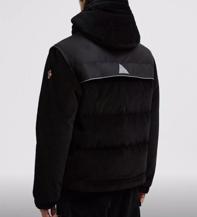 Moncler DESOT short down jacket