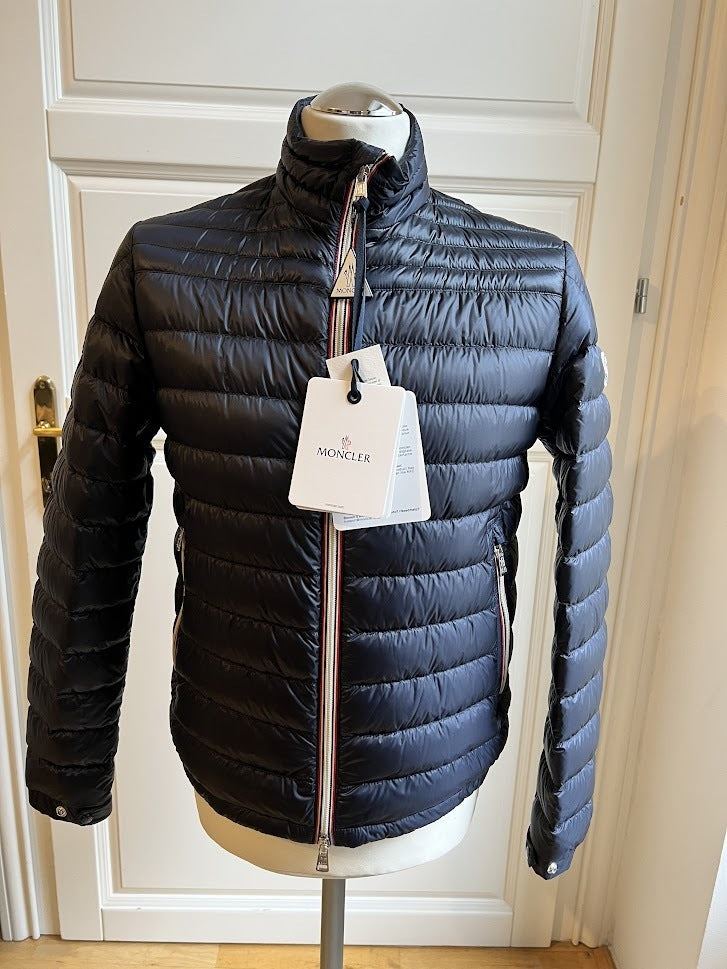 Moncler jacket daniel on sale