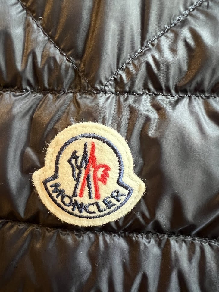 Moncler DANIEL short down jacket