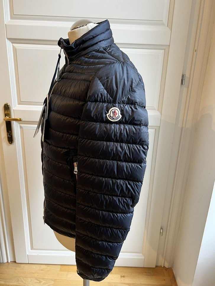 Moncler DANIEL short down jacket