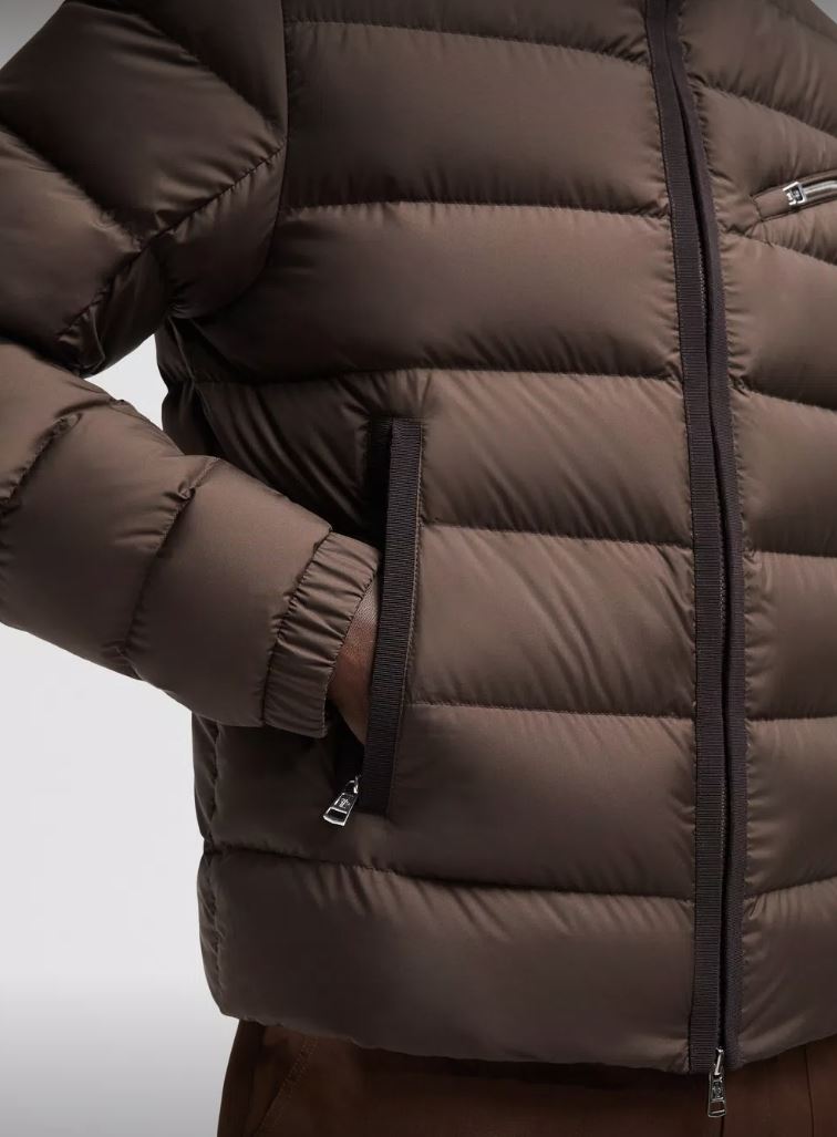 Moncler SOUILLET ショートダウンジャケット