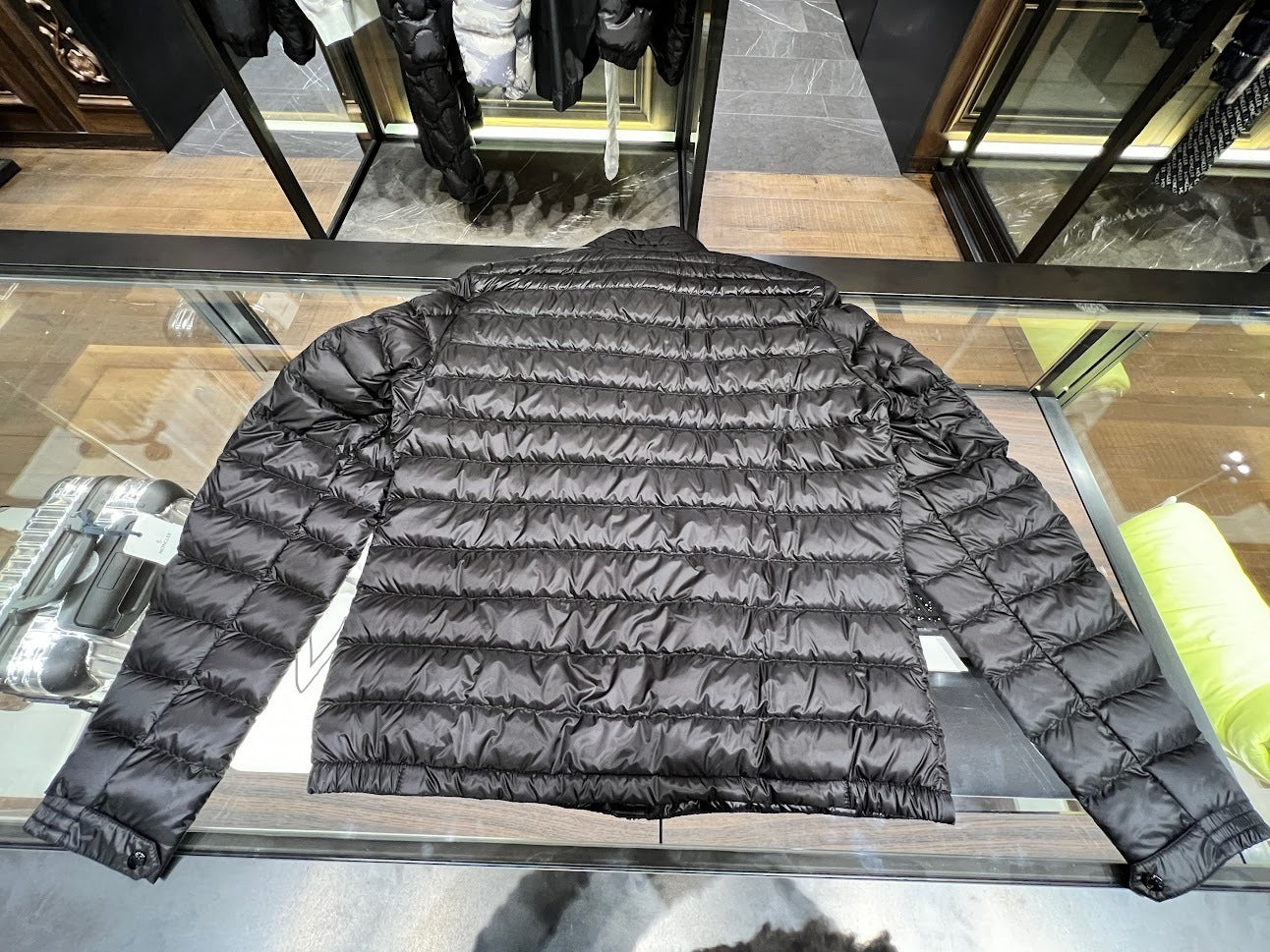Moncler DANIEL short down jacket