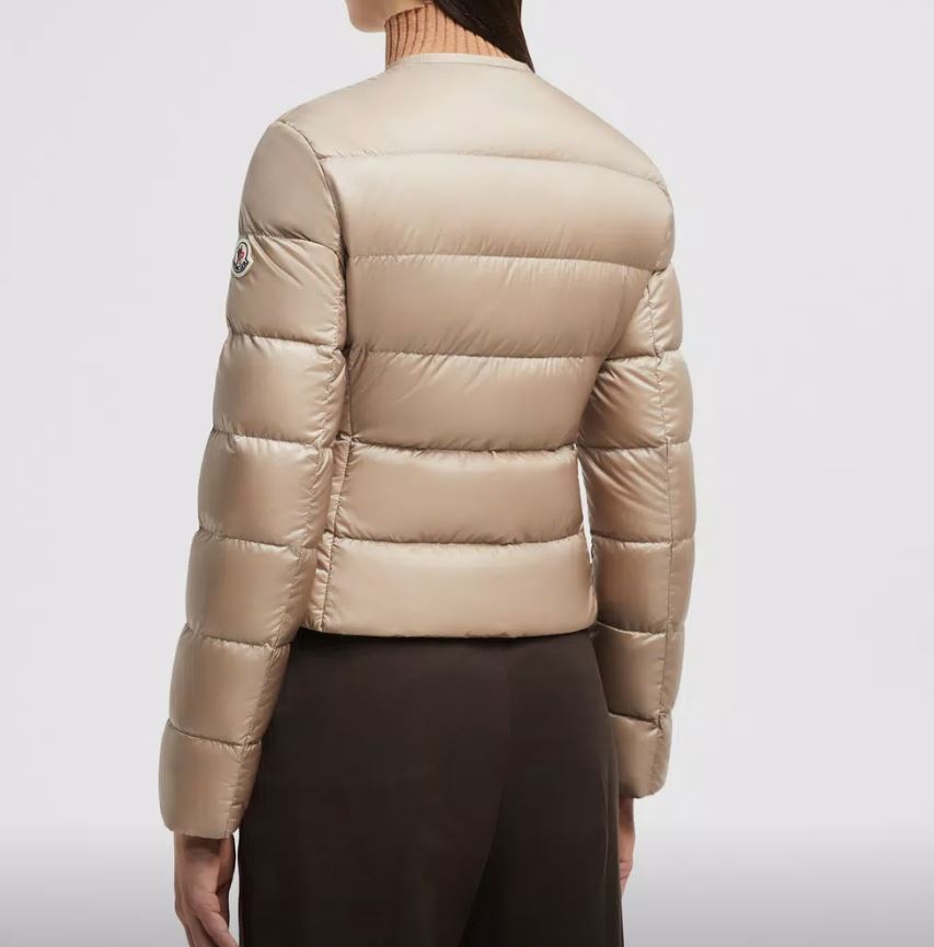 Moncler LAURINE ショートダウンジャケット