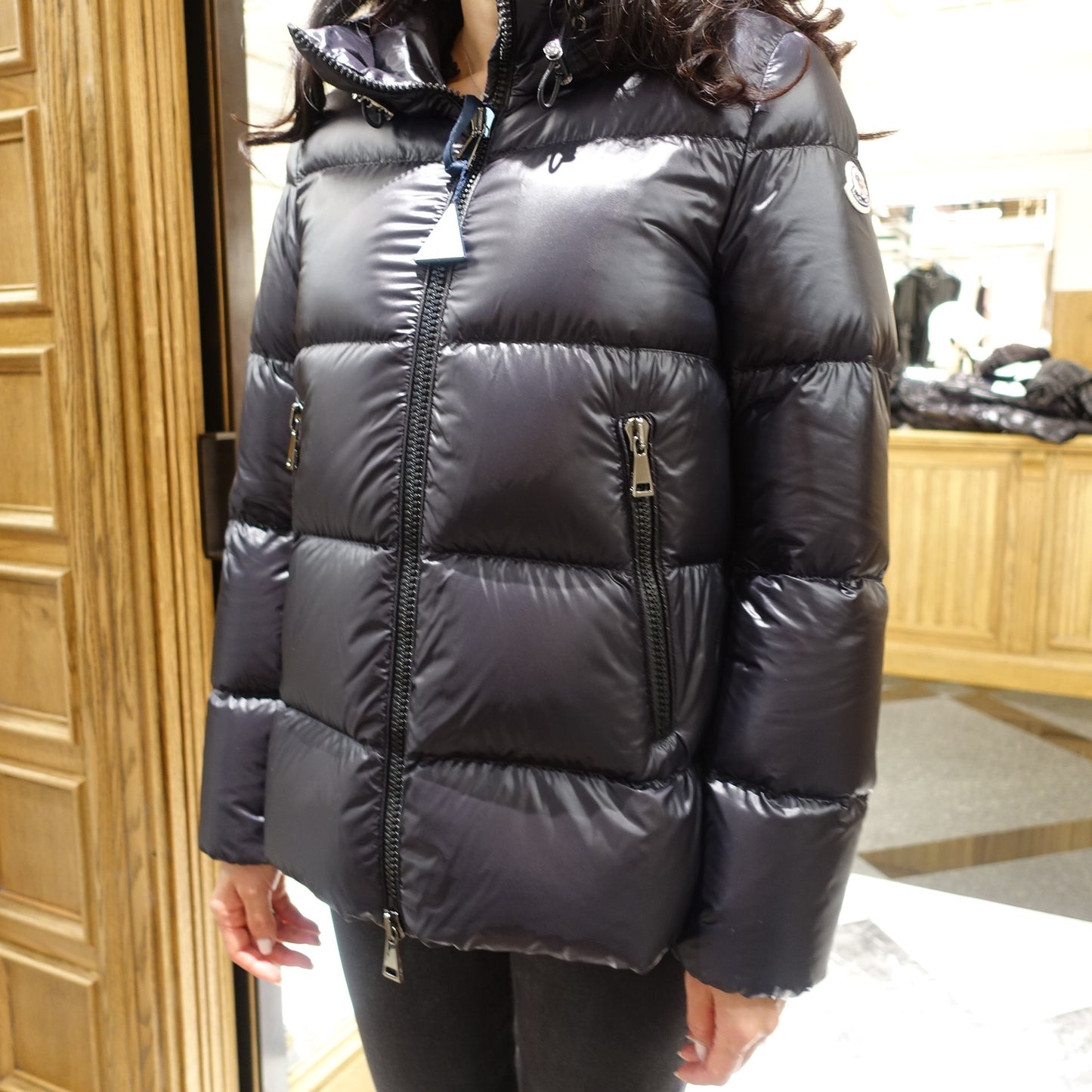 Moncler SERITTE short down jacket
