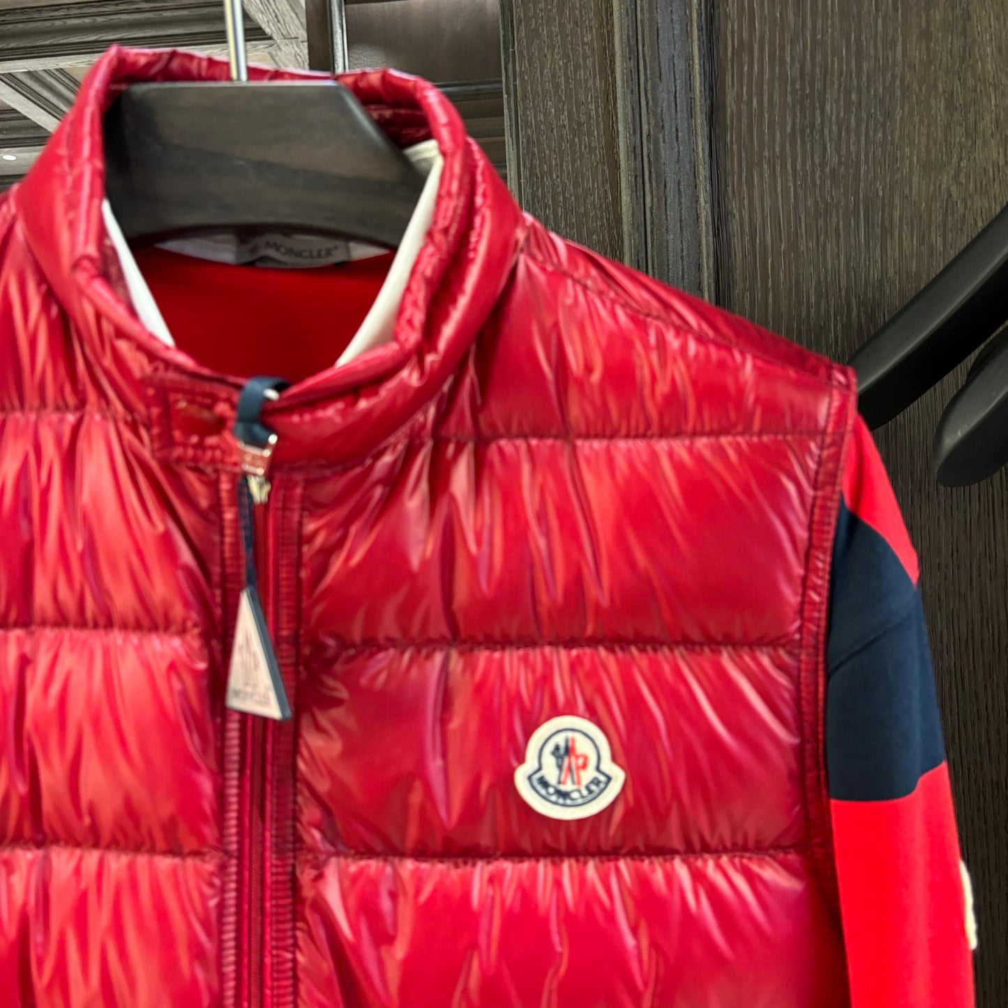 Moncler GUI ダウンベスト