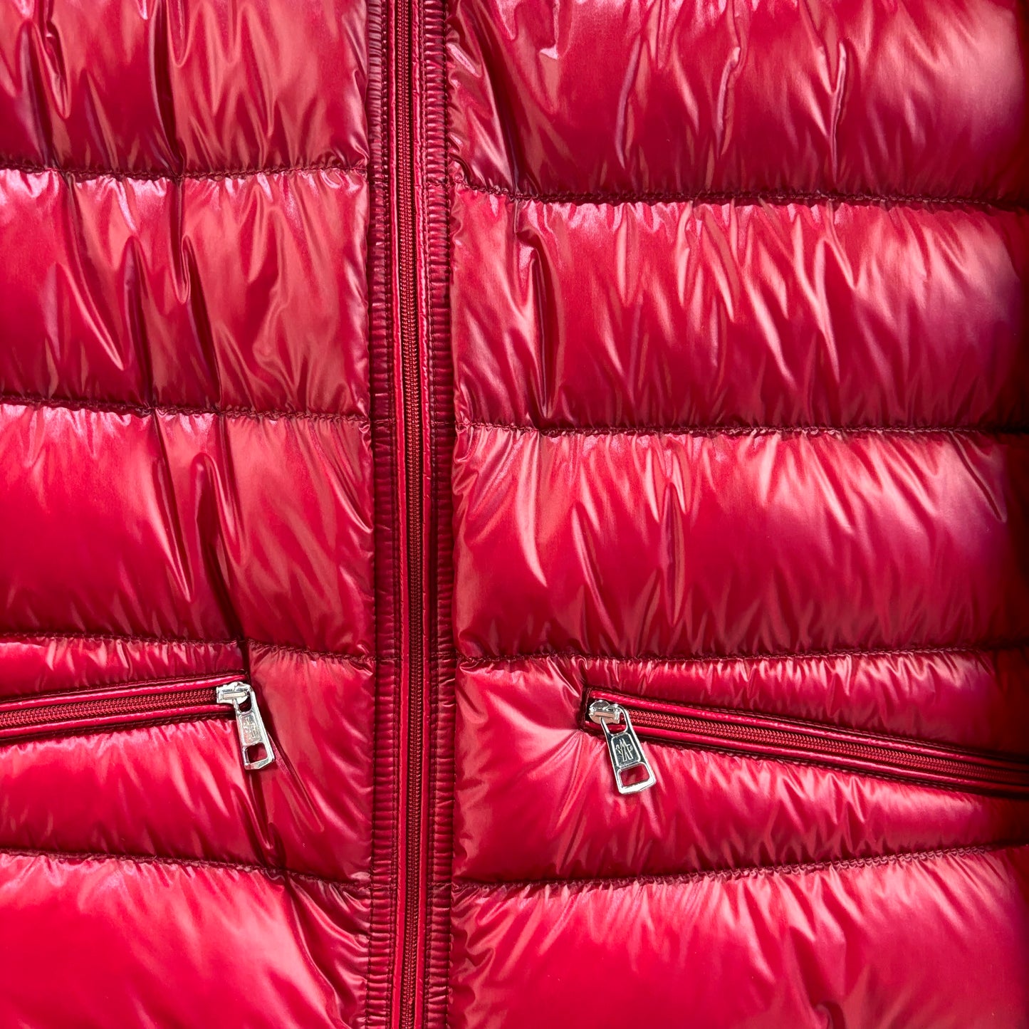 Moncler GUI ダウンベスト