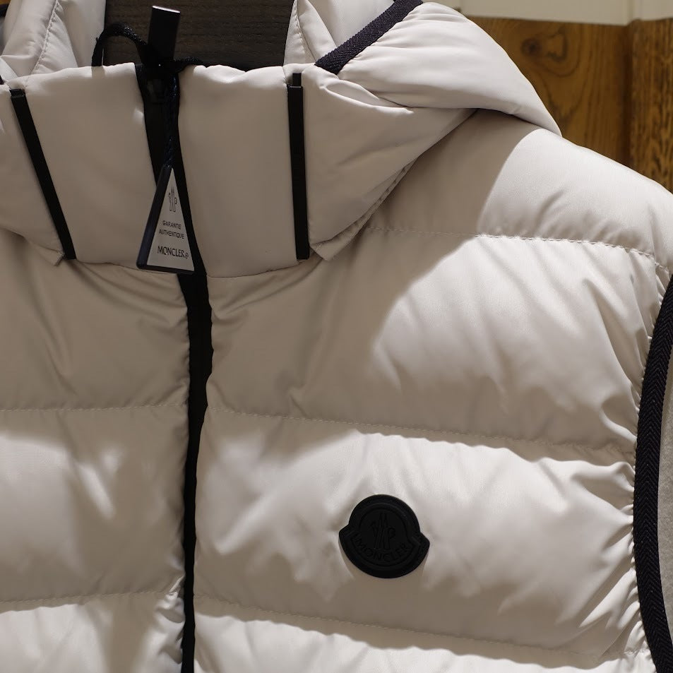 Moncler VALMASQUE ダウンベスト Black, Light Gray