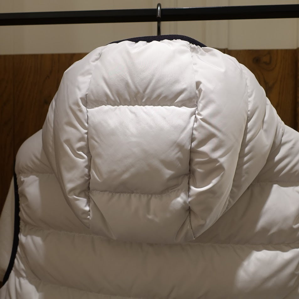 Moncler VALMASQUE ダウンベスト Black, Light Gray