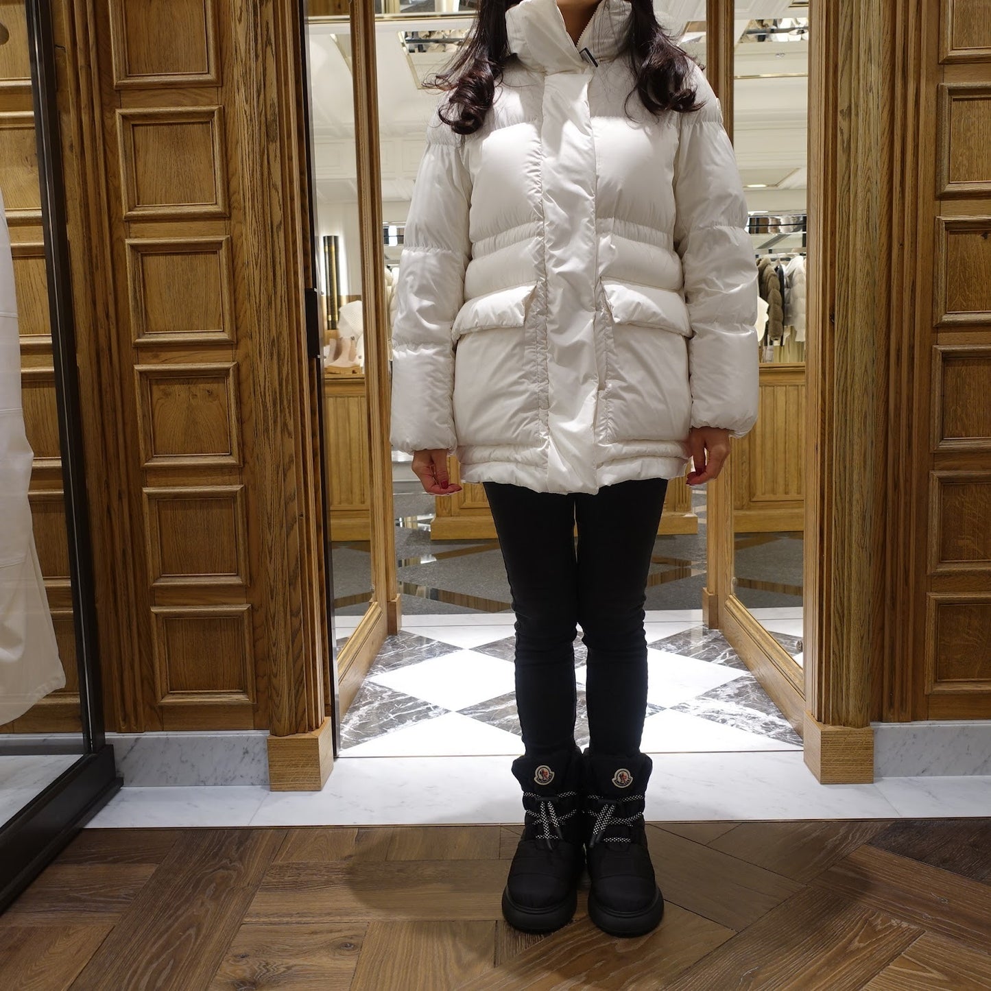 Moncler Vouglans ショートダウンジャケット