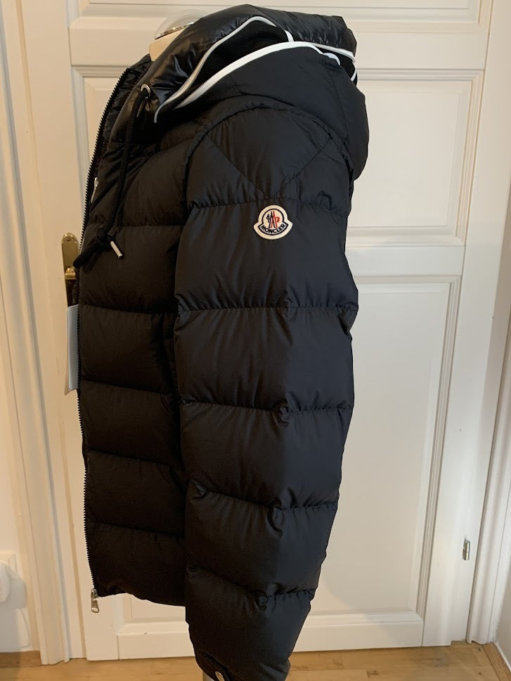 Moncler  Cardere  ショートダウンジャケット