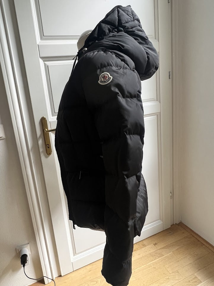 Moncler AVOCE ショートダウンジャケット – ウィーン ブランド直送便