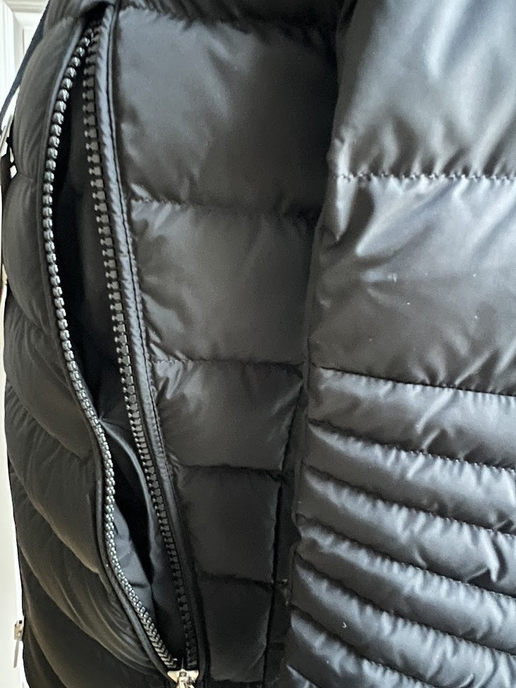 Moncler AMIOT short down jacket