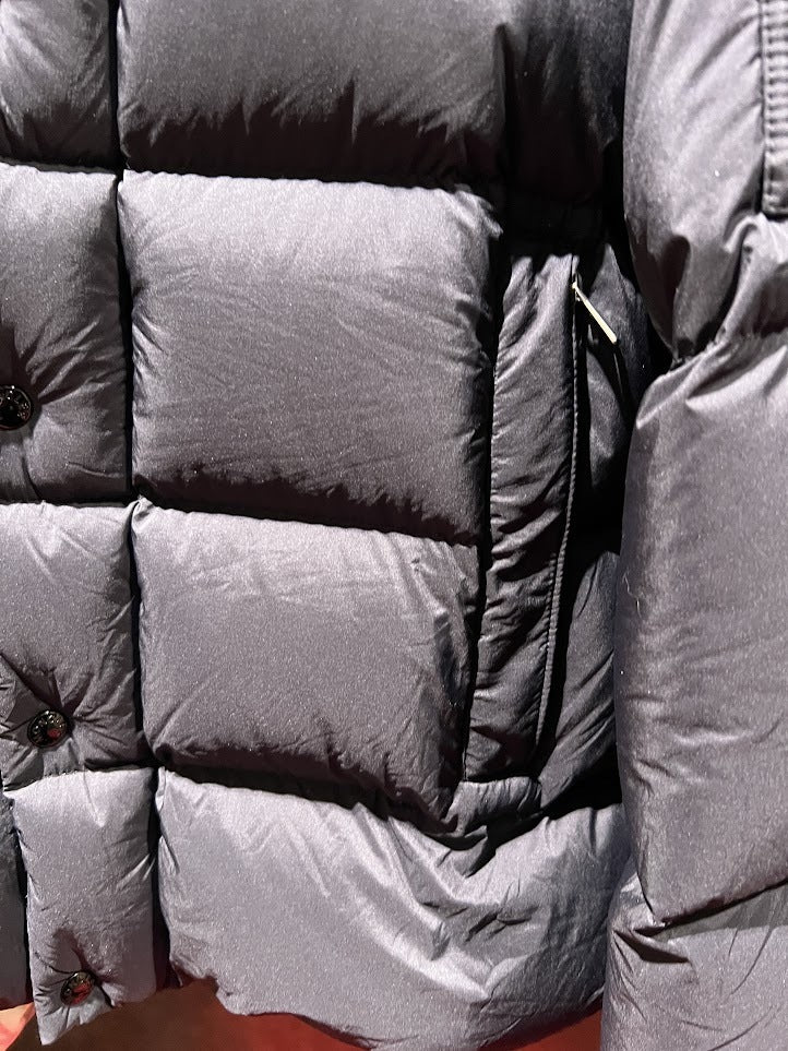 Moncler VEZERE short down jacket