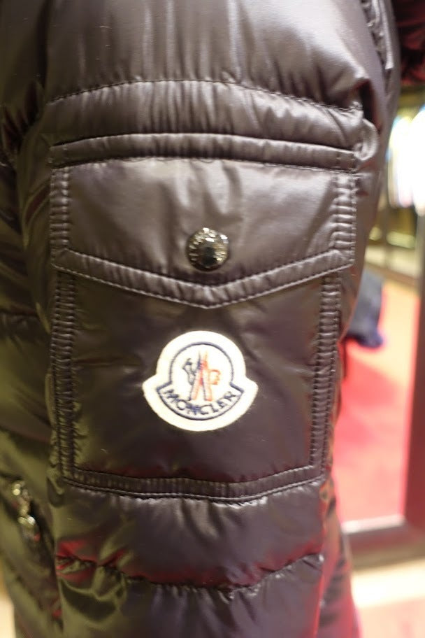 Moncler Glements short down jacket