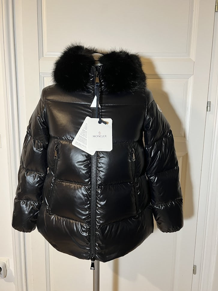 ♪直営店♪Moncler Laiche Short Down Jacket　ショートダウンジャケット