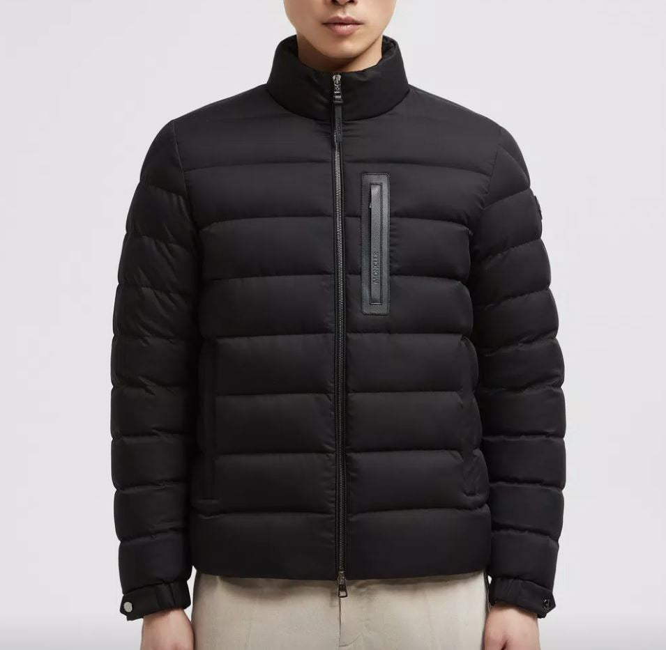 Moncler  LAURIOLLE ショートダウンジャケット  2色