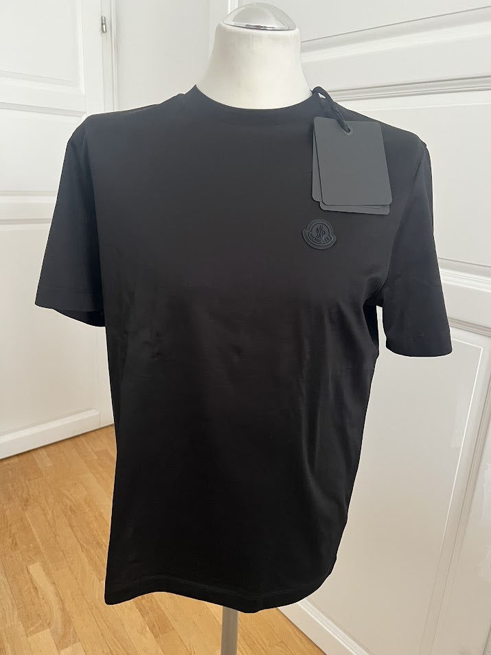 Moncler  Vertical Logo T-SHIRT