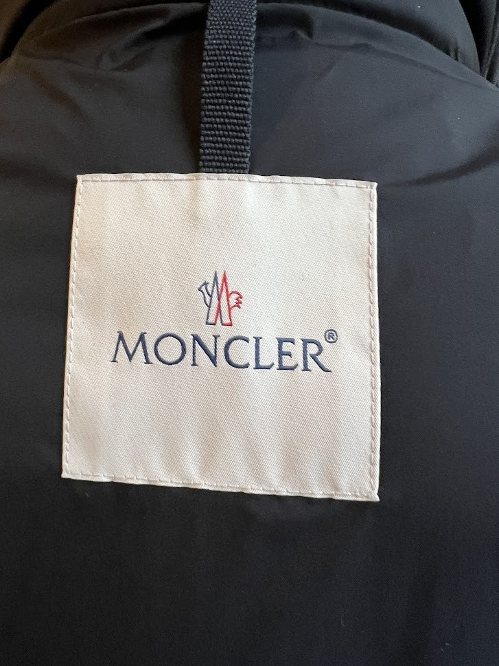 Moncler  CECAUD  ショートダウンジャケット