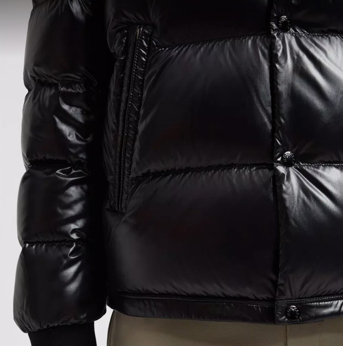 Moncler MALJASSET short down jacket