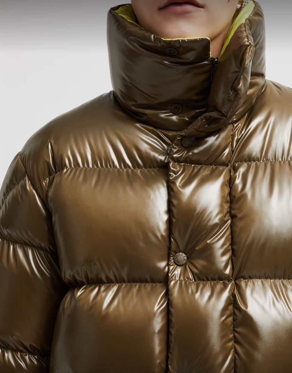 Moncler  Dervox  ショートダウンジャケット