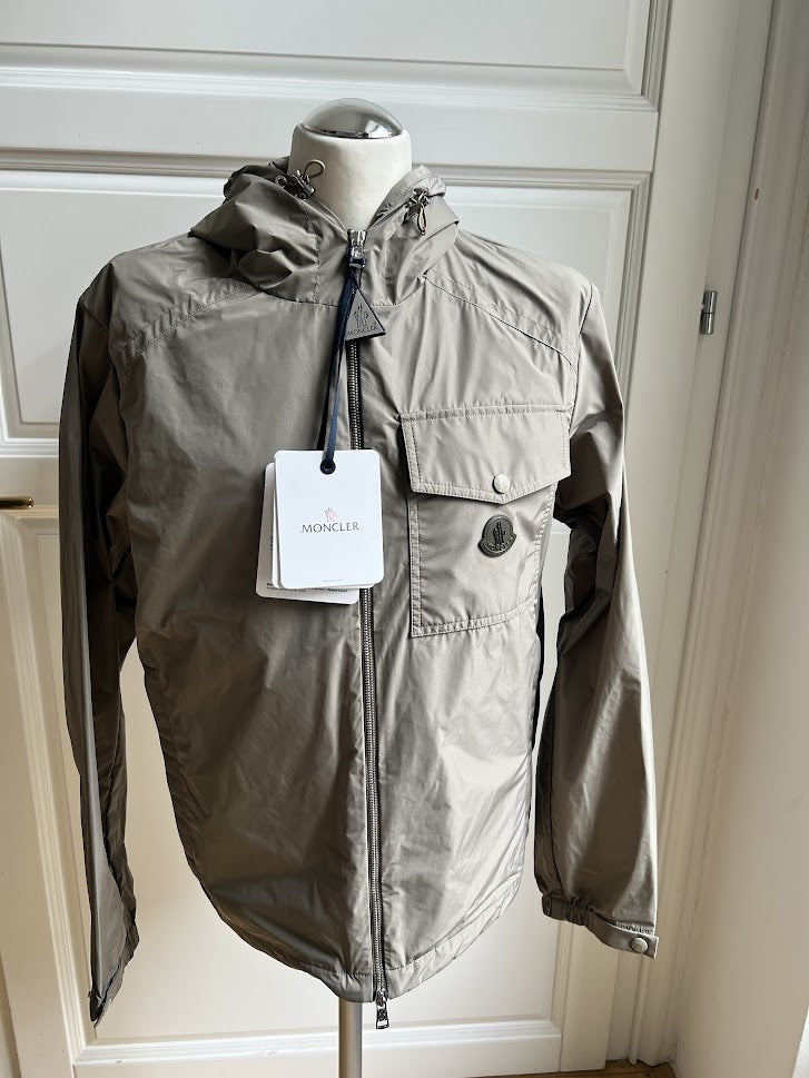 Moncler Fuyue Windbreaker