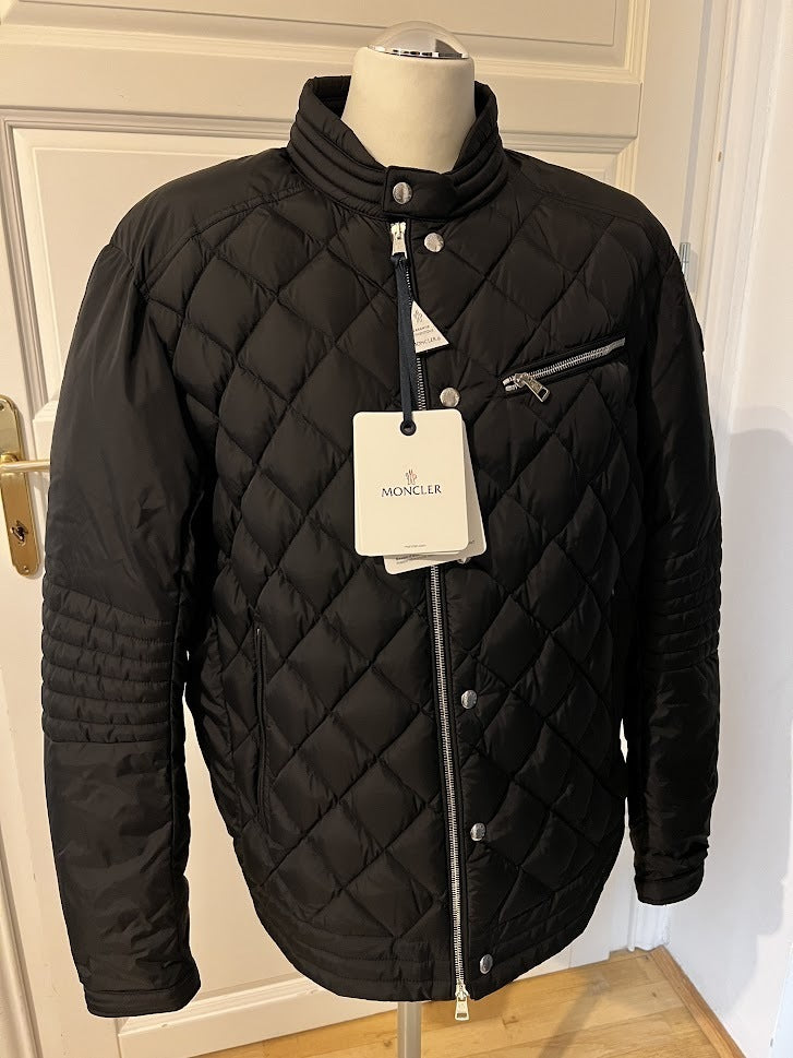 Moncler VULPIE short down jacket