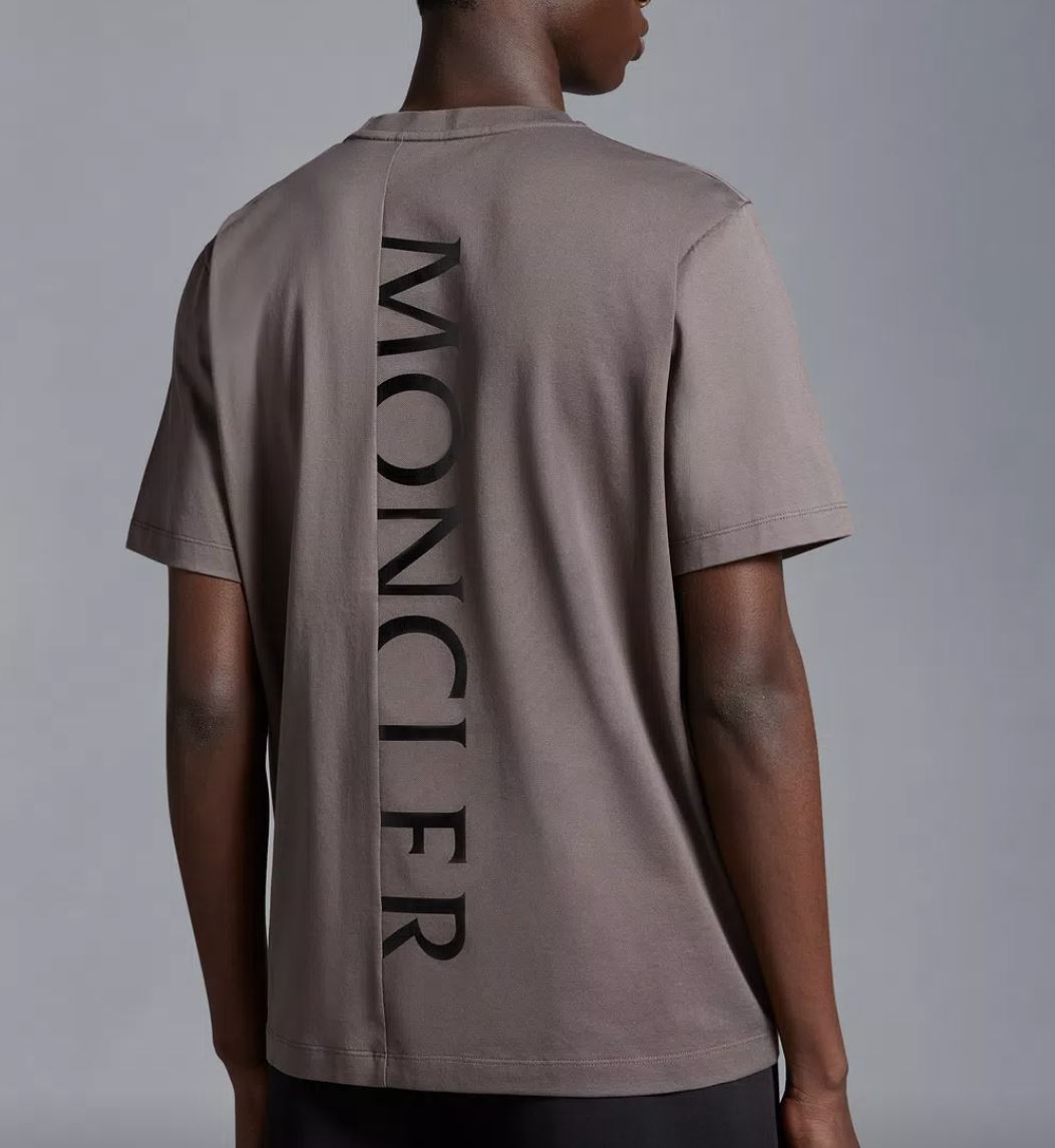 Moncler  Vertical Logo T-SHIRT