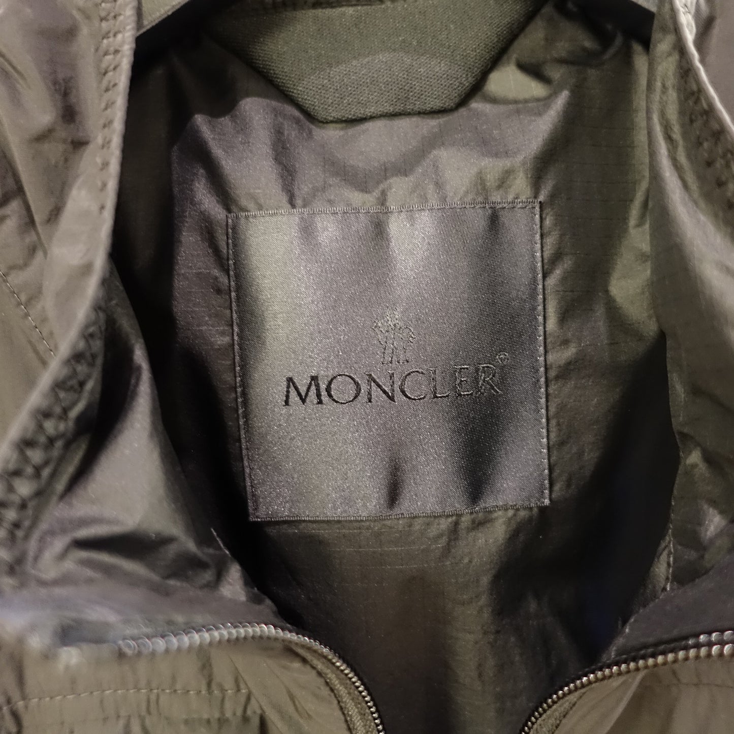 Moncler ARASHI vest