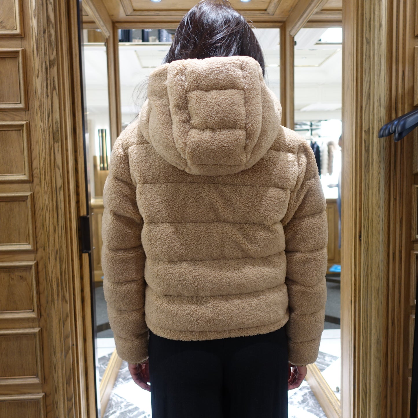 Moncler AUDRIEU short down jacket