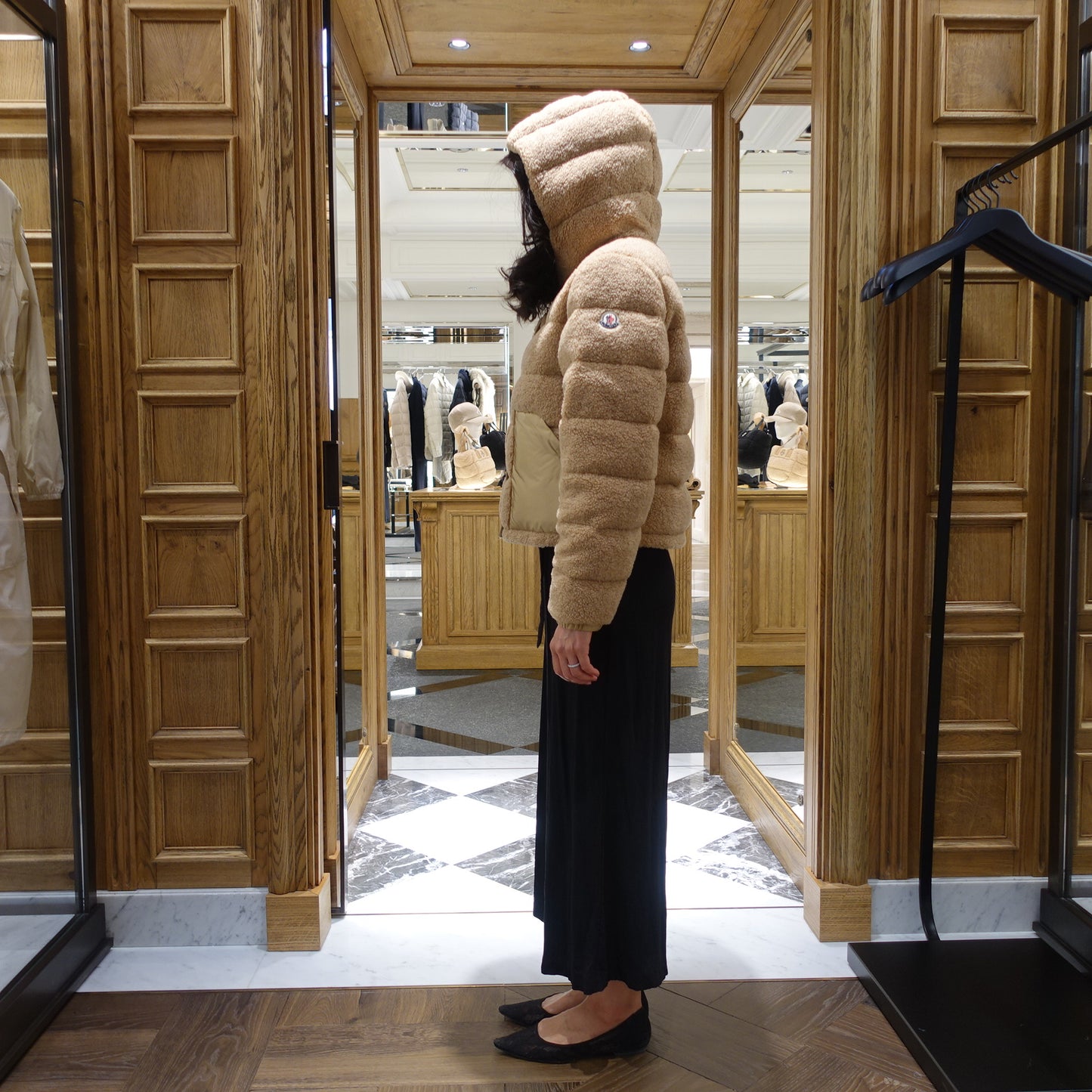 Moncler AUDRIEU short down jacket