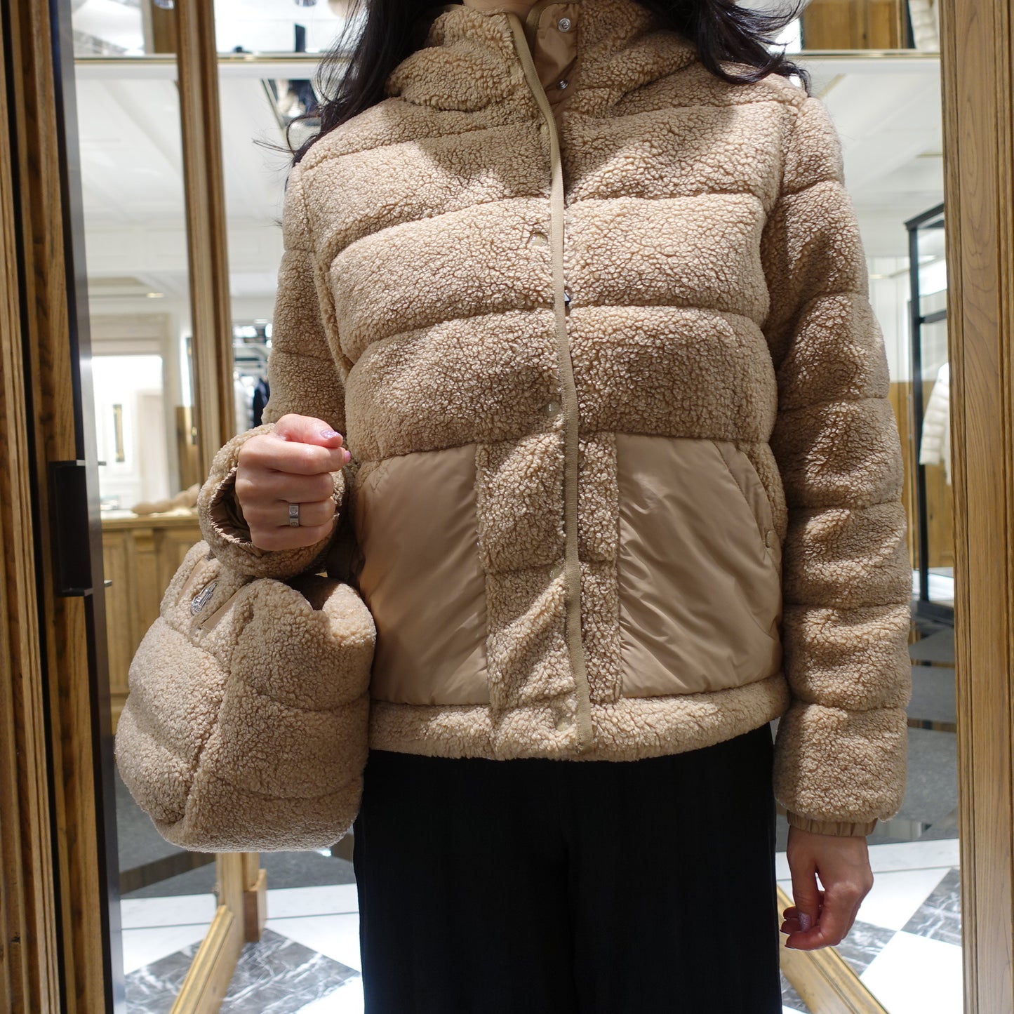 【大人もOK】Moncler   AUDRIEU  Teddyダウンジャケット  14A・12A