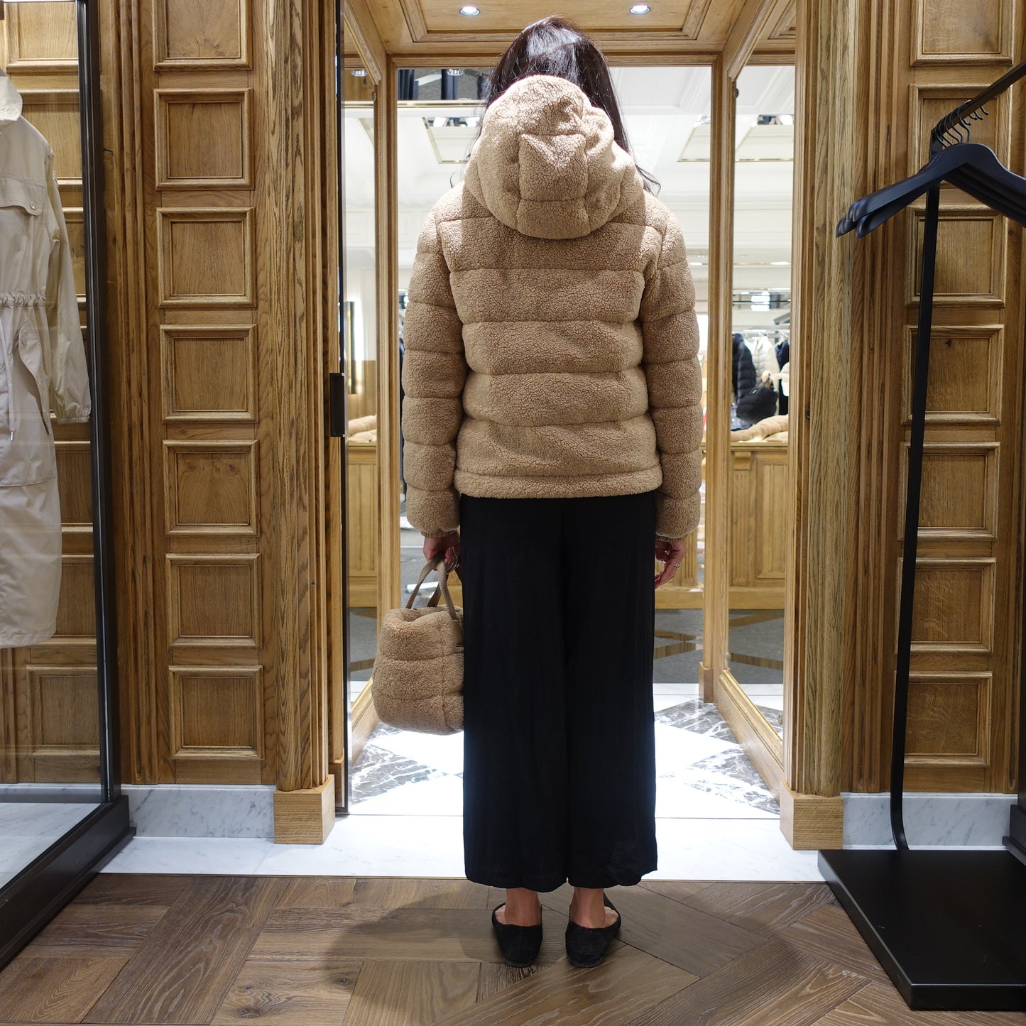 【大人もOK】Moncler   AUDRIEU  Teddyダウンジャケット  14A・12A