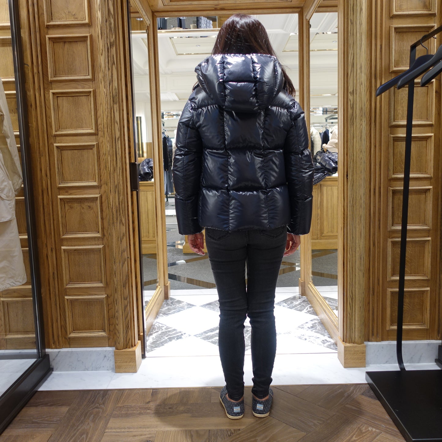 【大人もOK】Moncler  PARANA ダウンジャケット  14A・12A