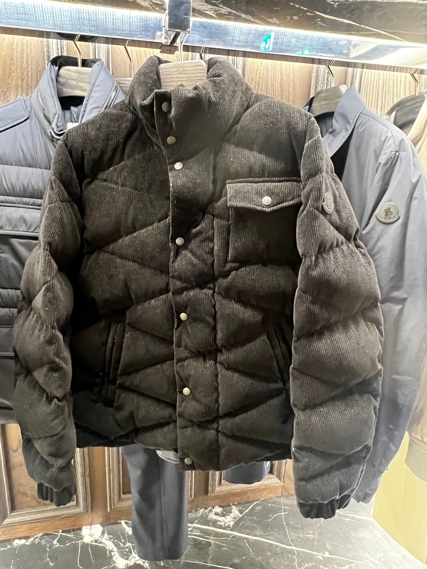 Moncler KAVER short down jacket