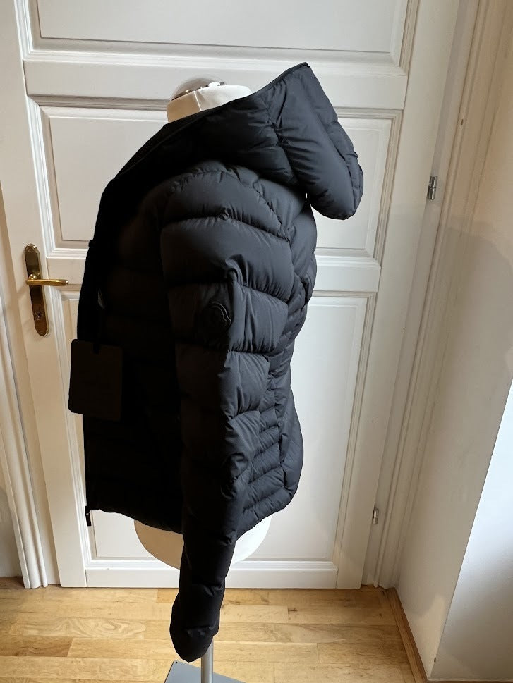 Moncler   Herbe ショートダウンジャケット