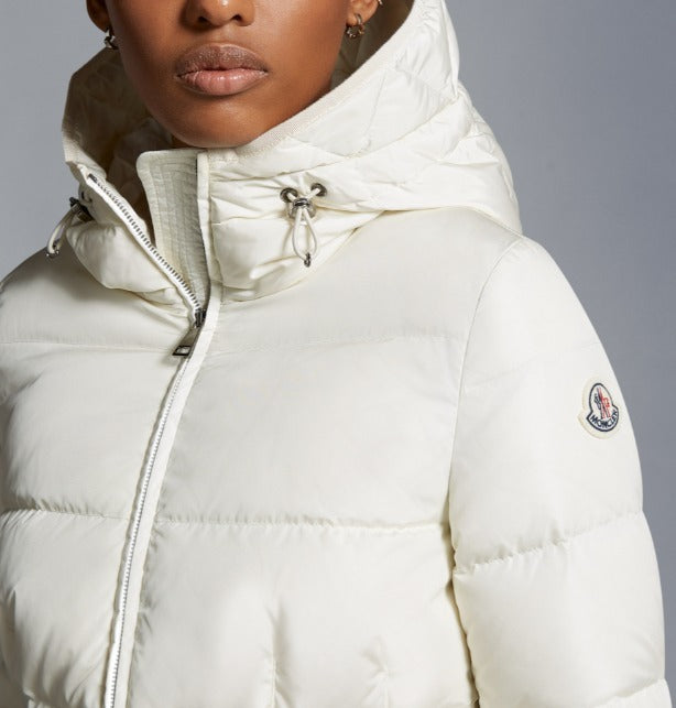 Moncler  Avoce ショートダウンジャケット  限定2