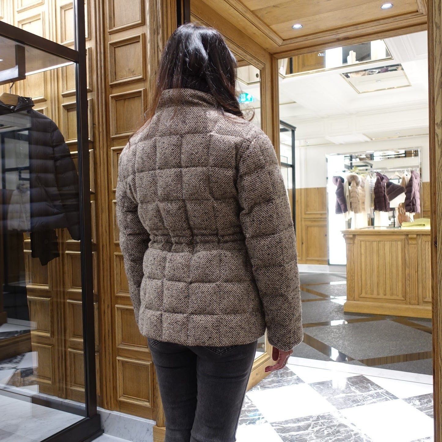 Moncler  Antigony  ショートダウンジャケット