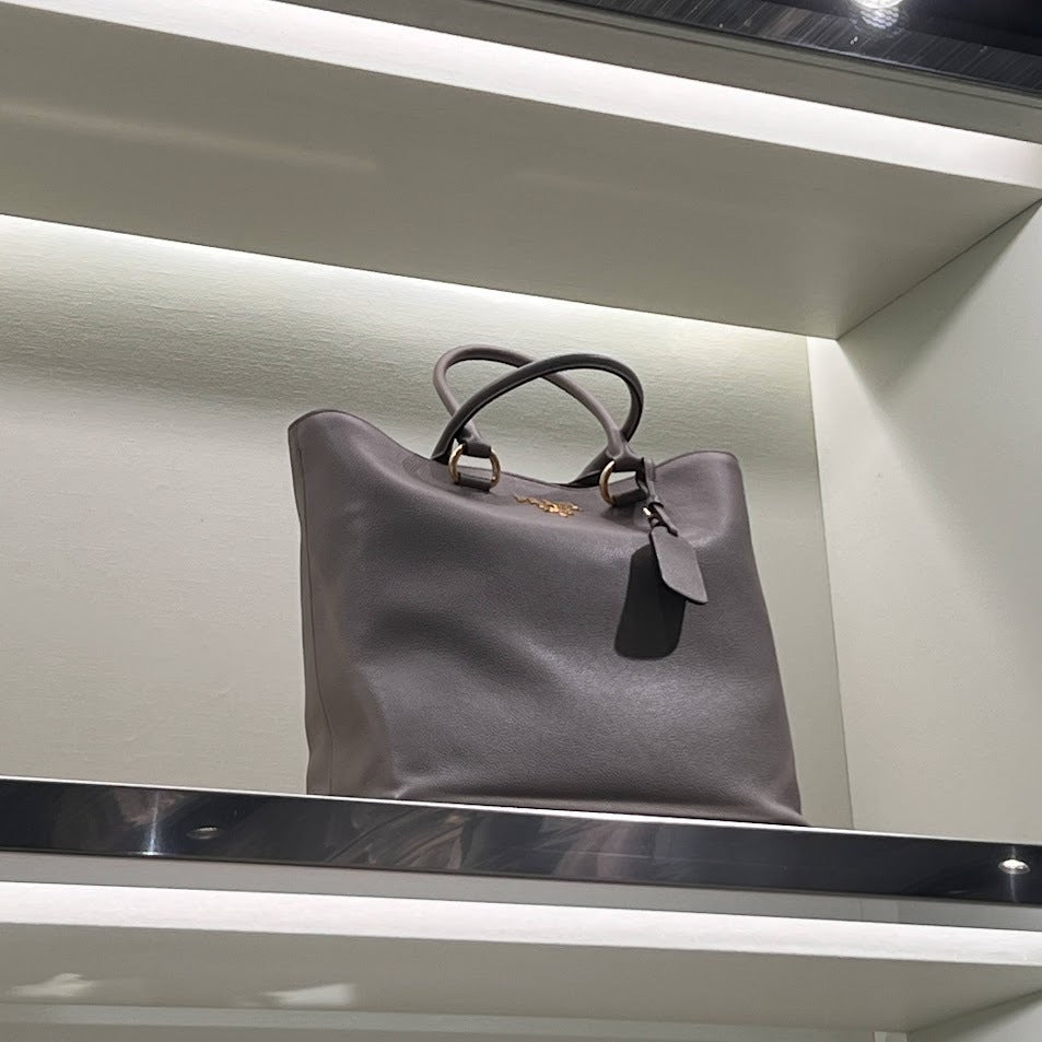♪Direct Outlet♪حقيبة يد برادا 1BB108