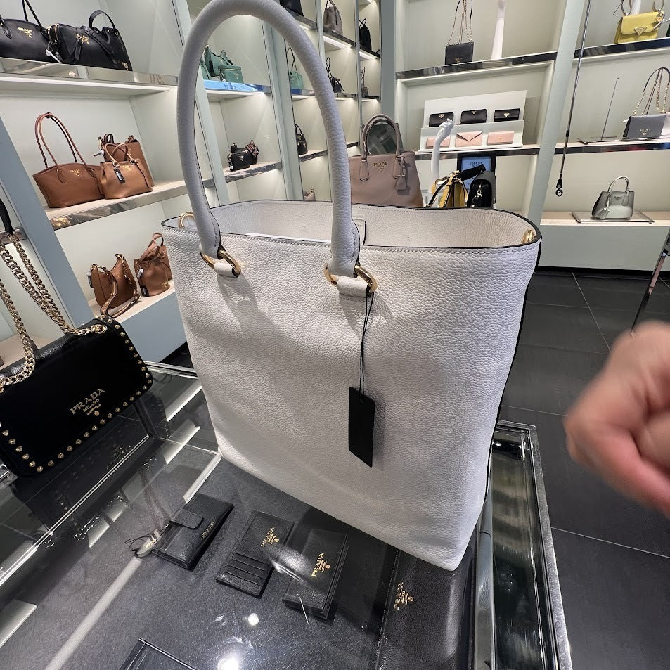 ♪Direct Outlet♪حقيبة يد برادا 1BB108