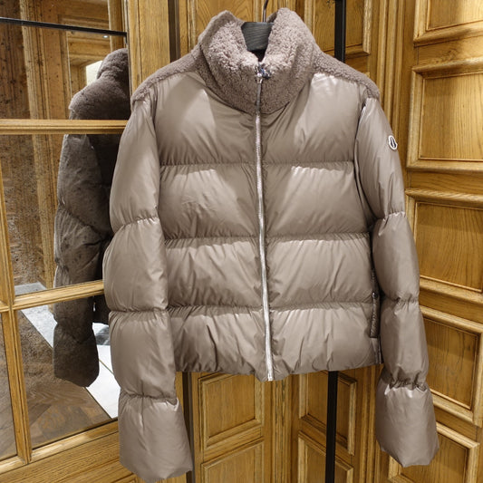 Moncler    Cyclopic ショートダウンジャケット