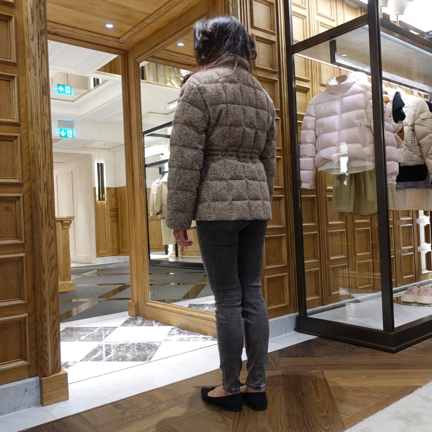 Moncler  Antigony  ショートダウンジャケット