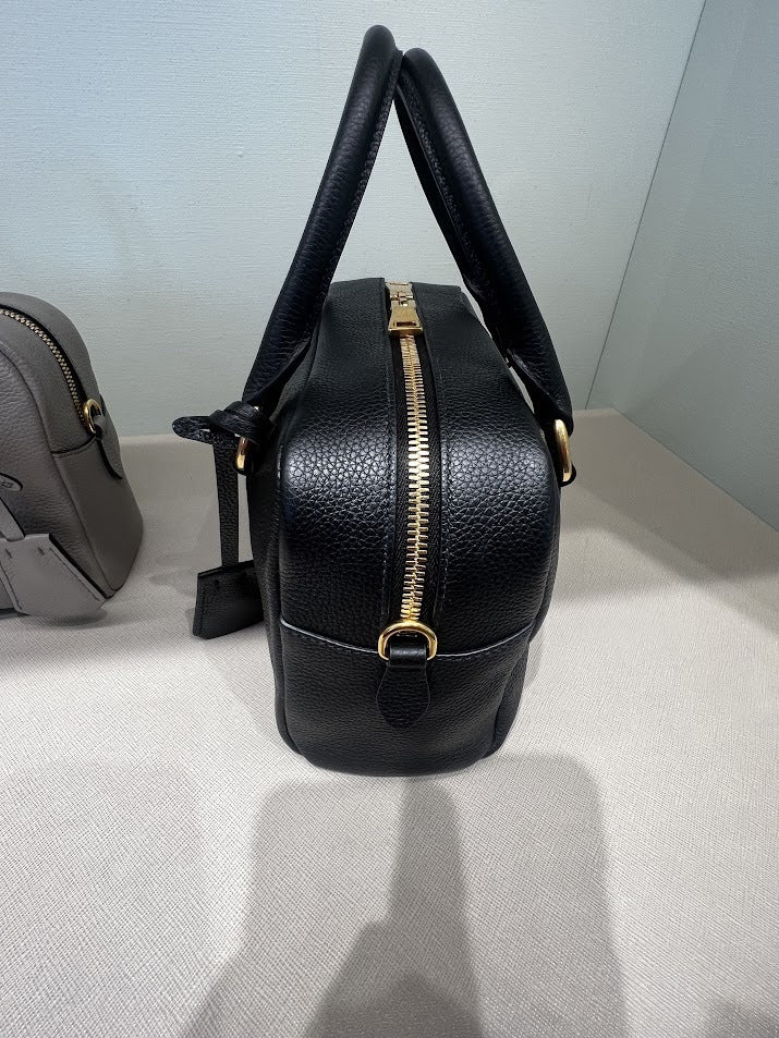 ♪直営アウトレット♪PRADA　ハンドバッグ 1BB108