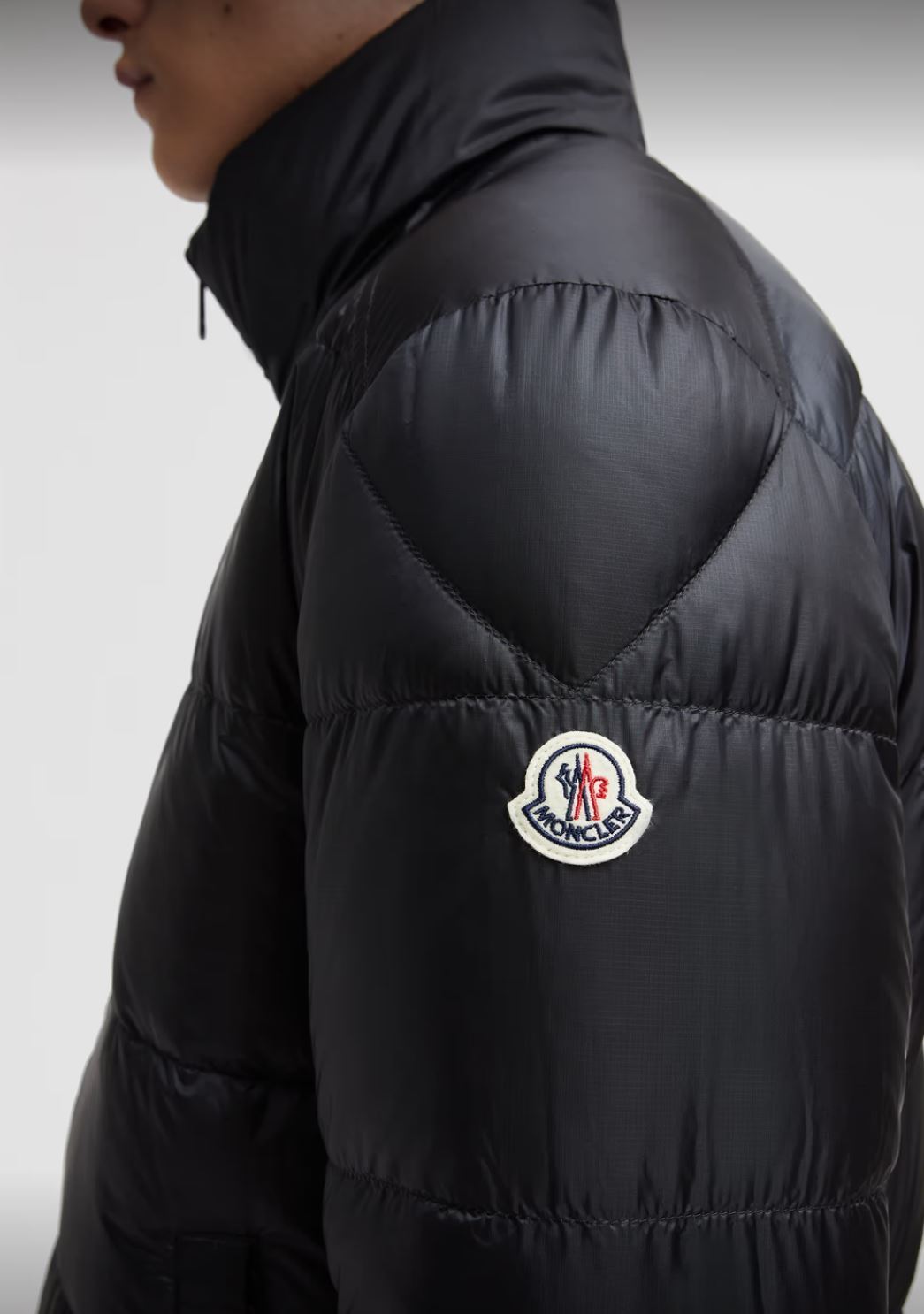 Moncler  Vallorch  リバーシブルダウンジャケット