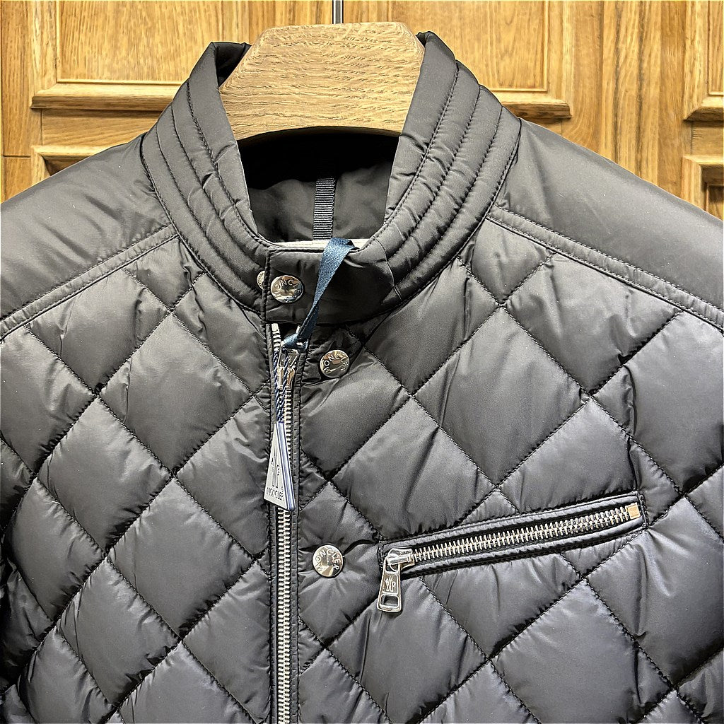 Moncler VULPIE short down jacket